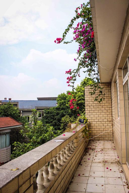 Chengdu Bling Bling Hostel Supoqiao Exterior foto